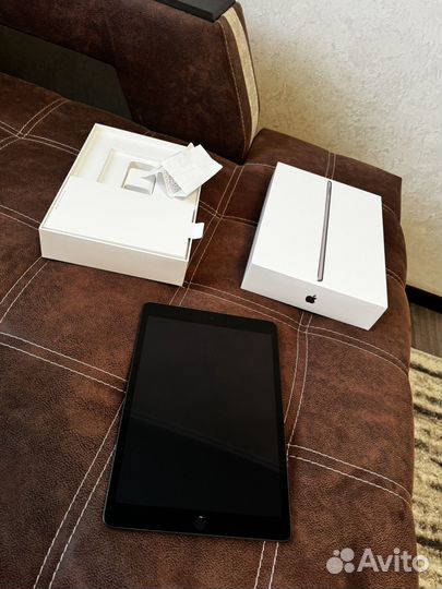Планшет Apple iPad 9