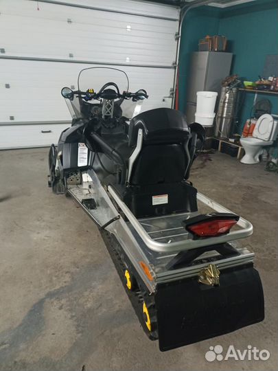 Продам снегоход BRP