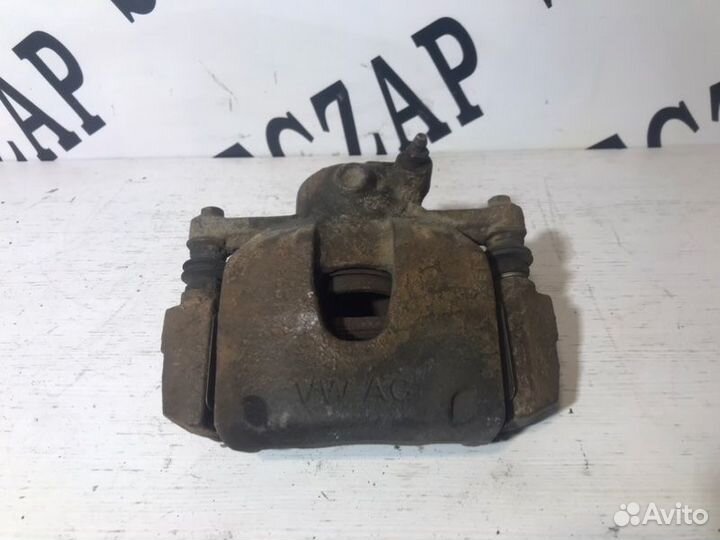 Суппорт передний левый Skoda Rapid 1 2014