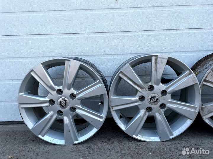 Диски литые R16 / 5x114.3 J6.5 45ET DIA60.1 (б/у)