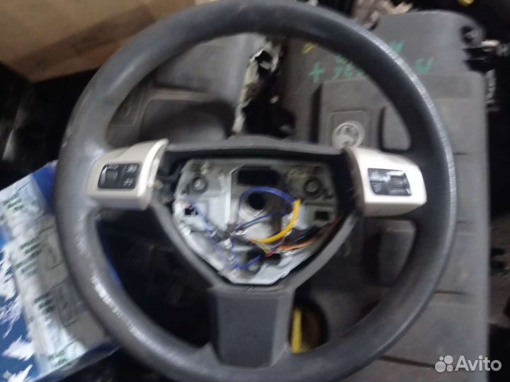 Руль на опель астра Н