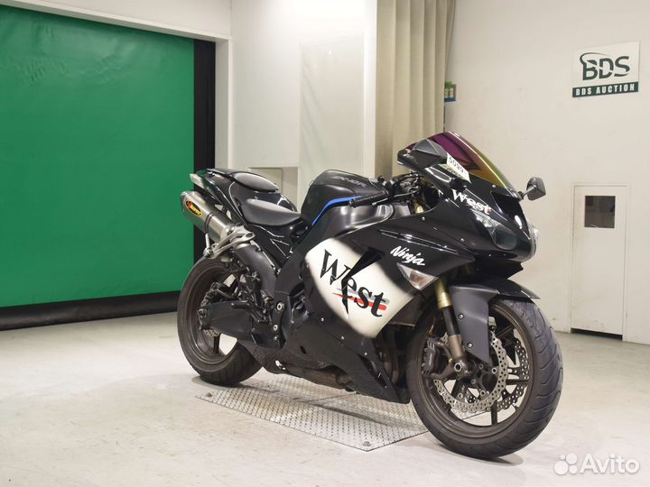 Kawasaki Ninja ZX-10R 043219