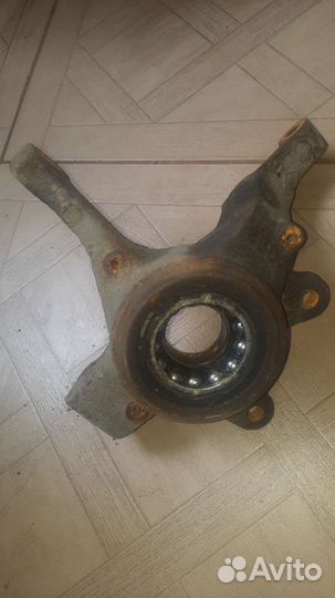 Кулак поворотный на renault logan 2013