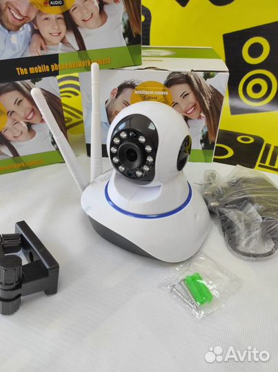 Wifi камера поворотная в помещение №1