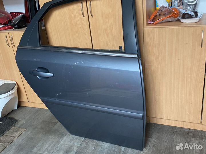 Opel vectra с задняя правая дверь опель вектра ц