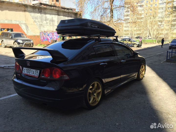 Автобокс (багажник) на Honda Civic