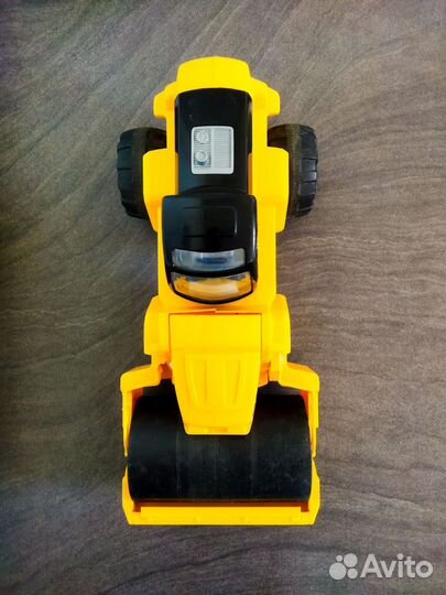 Каток, машинки, игрушки