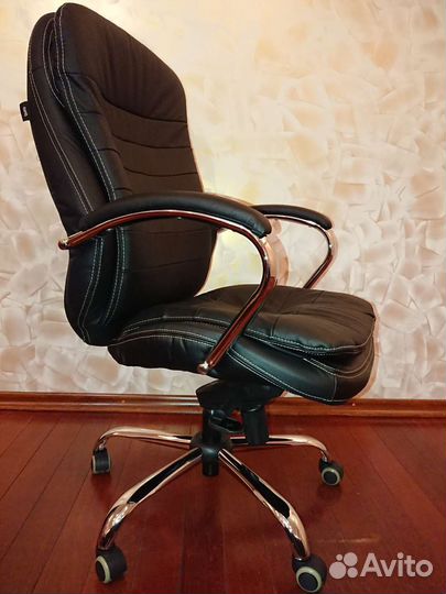 Компьютерное кресло Бюрократ T-9950