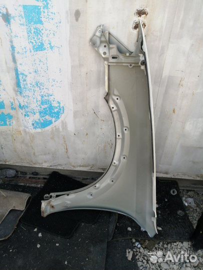 Крыло переднее правое Subaru Outback BP9