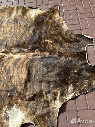 Продаётся ковёр из шкуры Коровы. Бренд Икеи, в отл