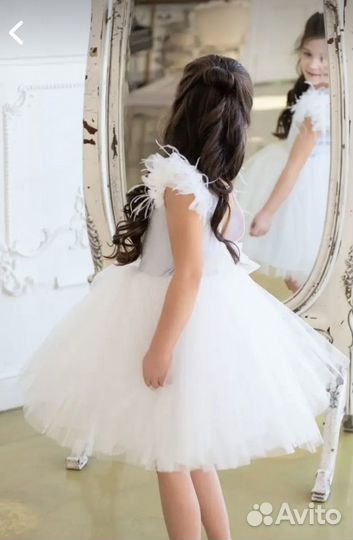 Платье нарядное пышное