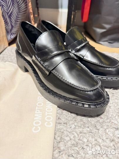 Лоферы женские 39 размер