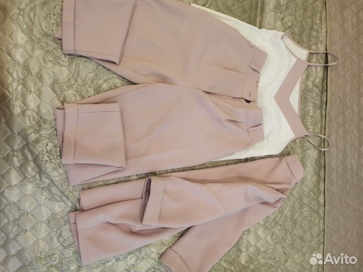 Костюм тройка