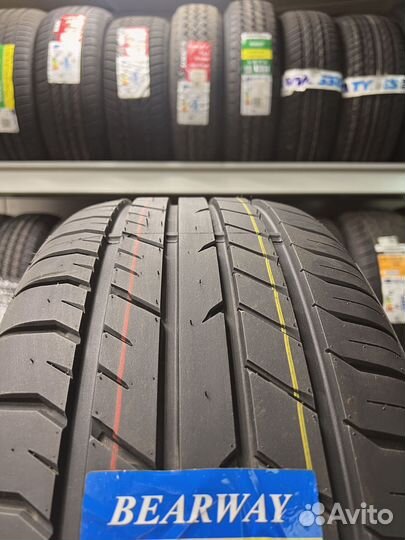 Bearway BW118 295/30 R20 128U