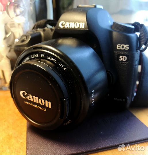 Зеркальный фотоаппарат Canon 5d mark 2