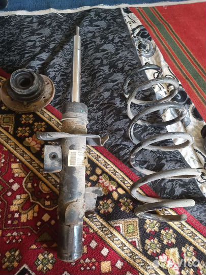 Передние стойки в сборе volvo xc 70