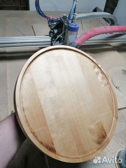 Поднос деревянный круглый