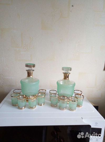 Графины и рюмки