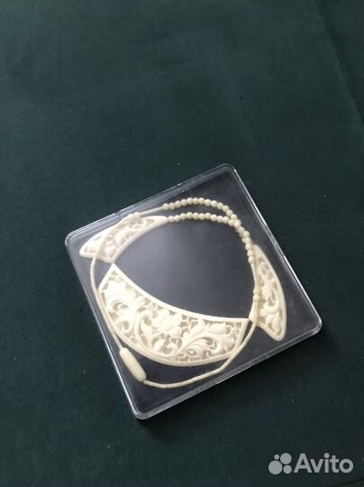 Костяное ожерелье