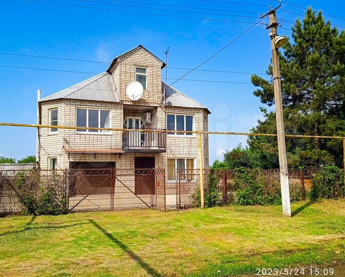 Дом 144 м² на участке 17 сот.