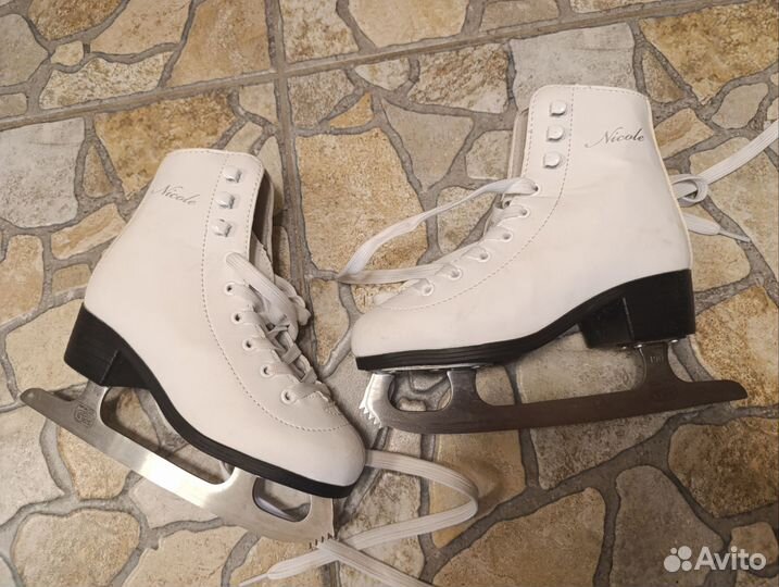Коньки фигурные 32 размер
