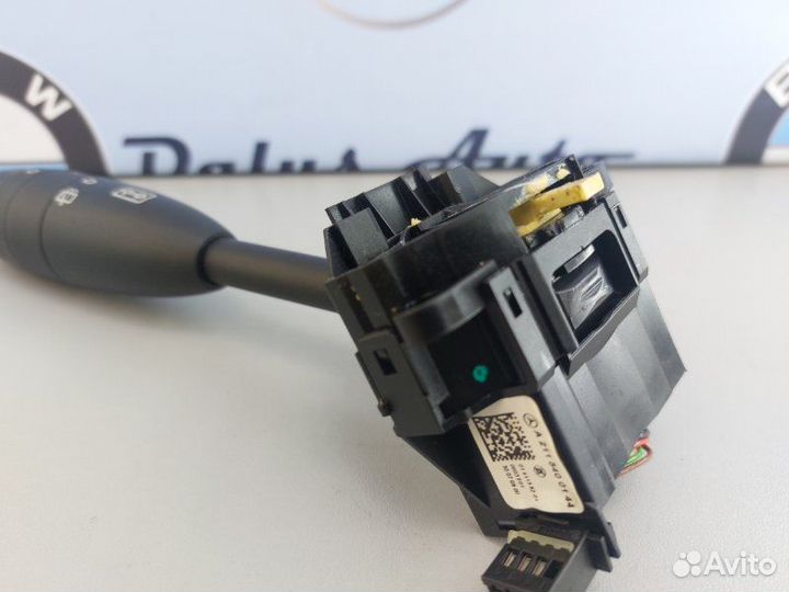 Переключатель поворотов подрулевой Mercedes-Benz