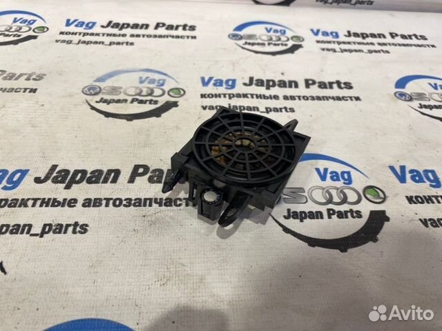 Динамик Audi A4 B6 AMB 2004