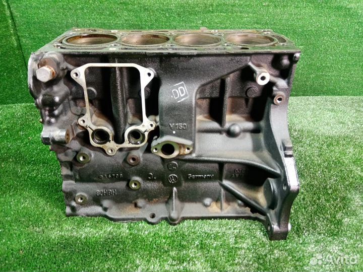 Блок цилиндров Volkswagen Golf 5 BLG (1.4)