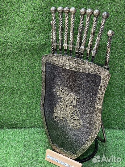 Щит подставка / Кованные шампура / Набор шампуров