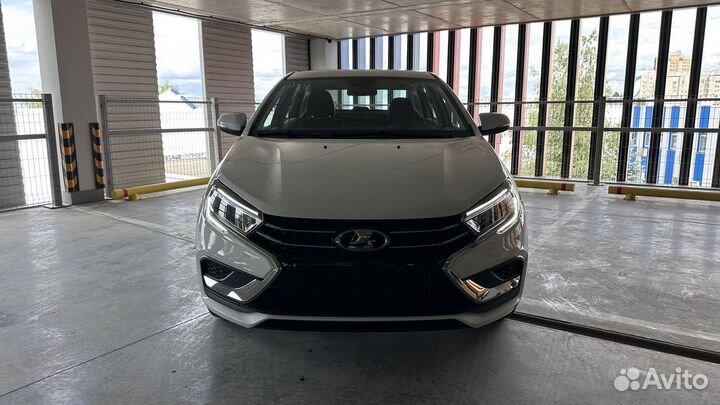 LADA Vesta 1.6 МТ, 2023, 3 км