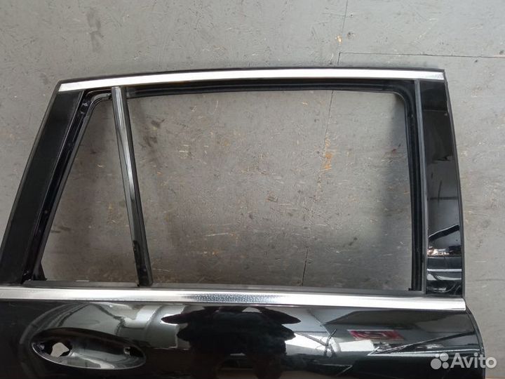 Дверь задняя правая Мерседес R350 W251