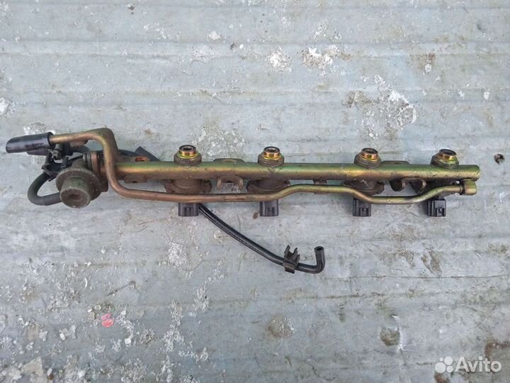 Комплект форсунок Ниссан Примьера Санни Альмера GA