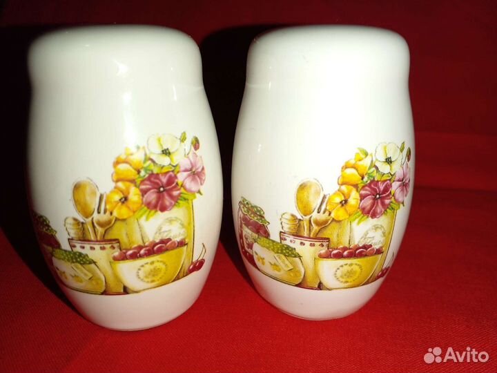 Солонка, перечница (фарфор) Германия винтаж