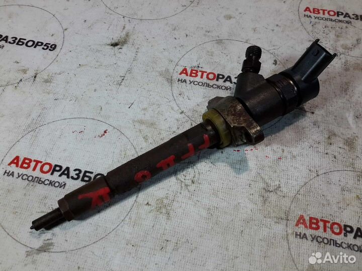 Форсунка топливная Ford Focus 2