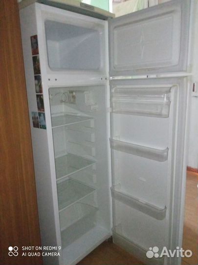 Холодильник 