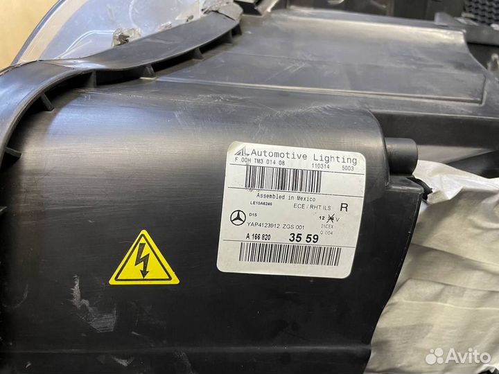 Правая фара Mercedes GL x166