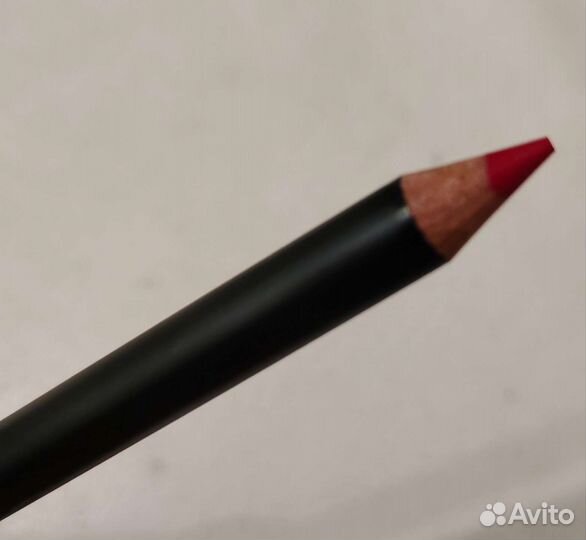 Контурный карандаш для губ nars