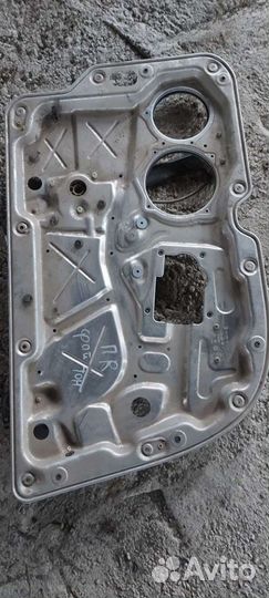 Стеклоподъемник на Volkswagen Phaeton