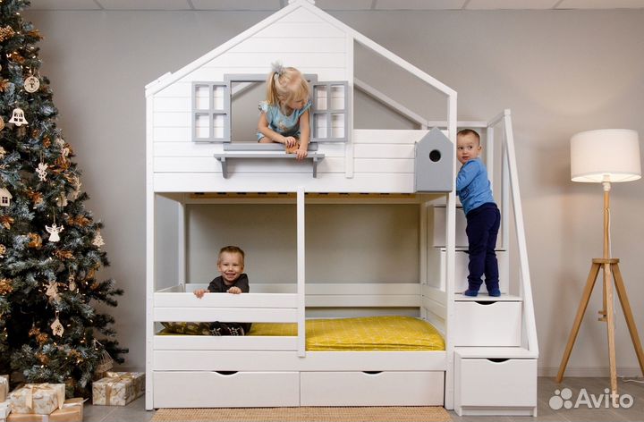 Детская кровать домик, двухъярусная кровать