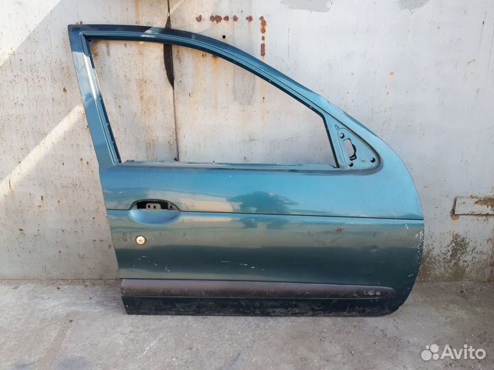 Renault Megane.Рено Меган. Двери переднии