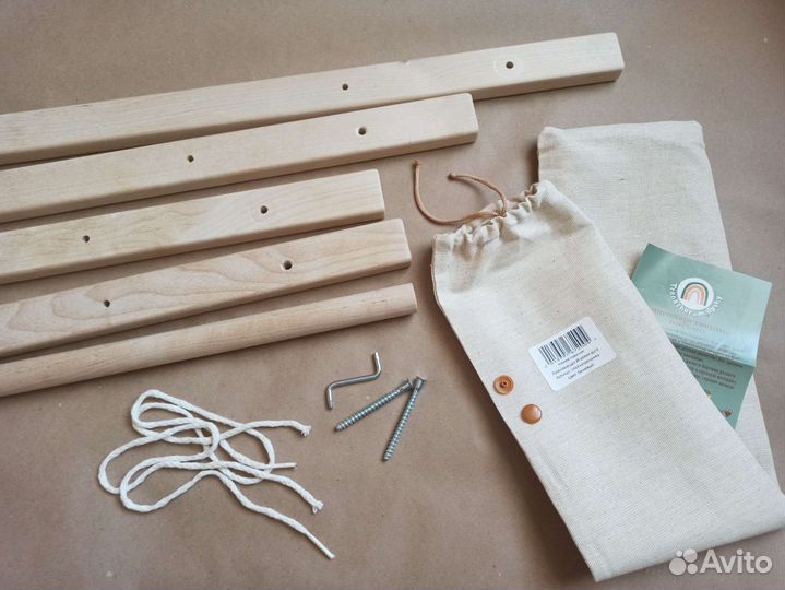 Тренажер Монтессори Мобиль Деревянный