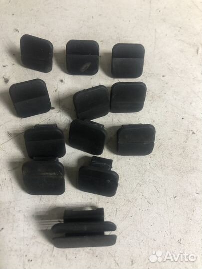 Клипсы капота Ford Focus 2