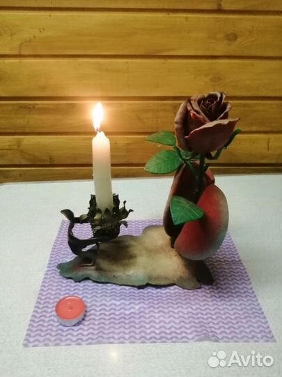 Подсвечник