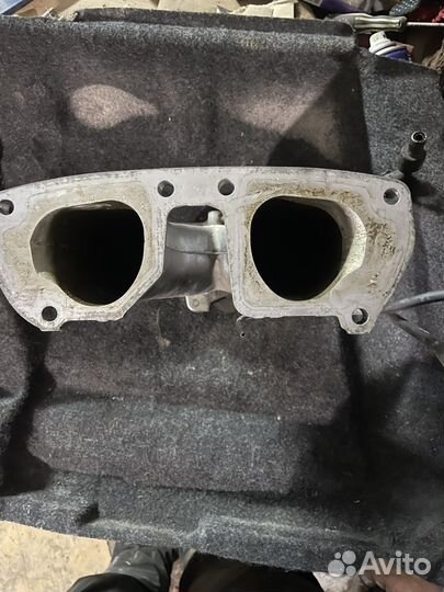 Коллектор впускной