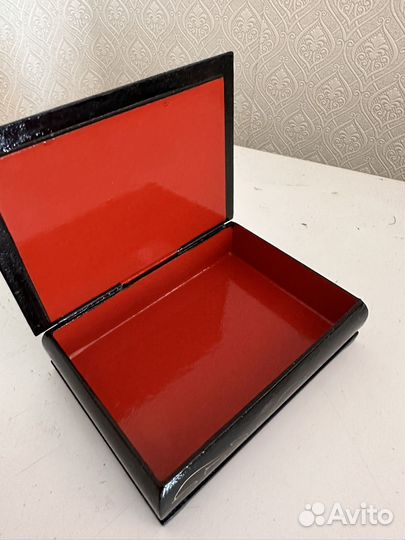 Шкатулка для украшений из дерева, вешало