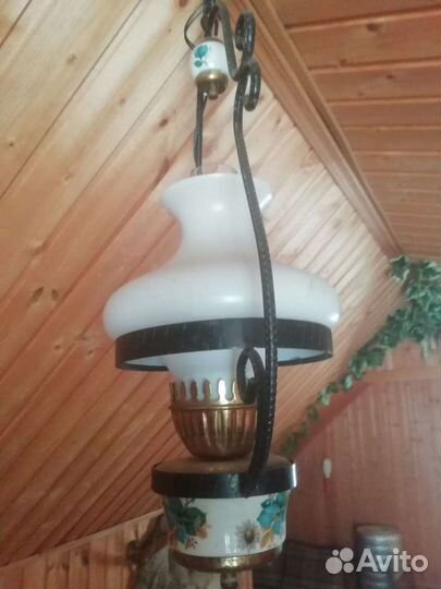 Светильник, скол на плафоне,под ободком. Невиден