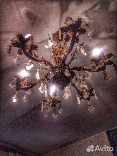 2 люстры и одно бра Дубовый лист