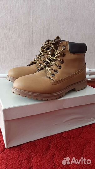 Ботинки женские демисезонные 39 размер