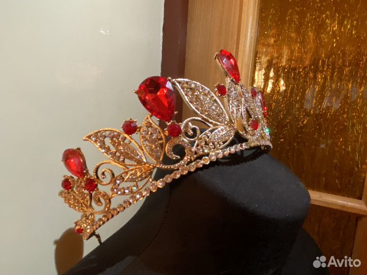 Свадебная диадема