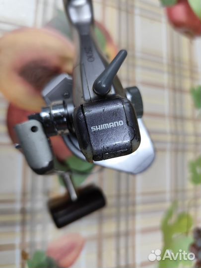 Катушка рыболовная шимано